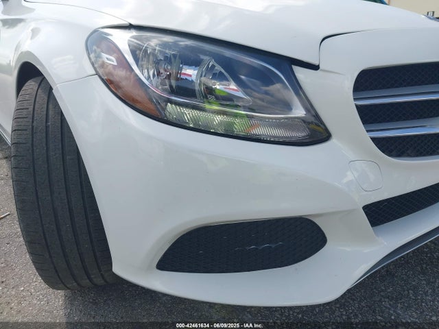 55SWF4JB8HU216366 Mercedes-Benz C 300 Luxury/sport