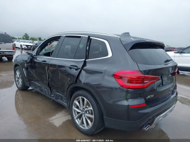 2019 BMW X3 5UXTR9C50KLE16678 Photo 2