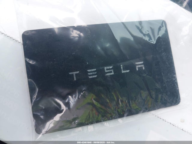 2023 TESLA MODEL 3 5YJ3E1EAXPF604916 Photo 10