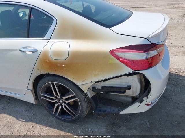 1HGCR2F58HA138507 Honda k24w1