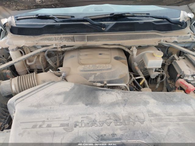 3C6UR5HJ7NG357784 RAM 2500 Tradesman  4x4 8' Box