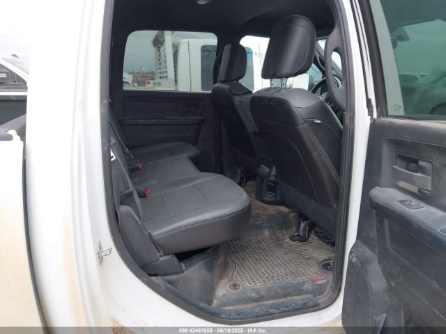3C6UR5HJ7NG357784 RAM 2500 Tradesman  4x4 8' Box