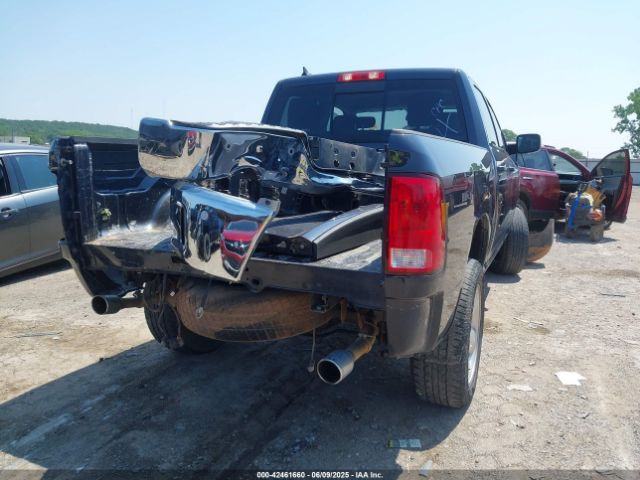 2018 RAM 1500 1C6RR6LT0JS350182 Photo 3