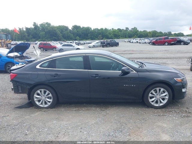 1G1ZD5ST8SF151662 Chevrolet Malibu Fwd 1lt