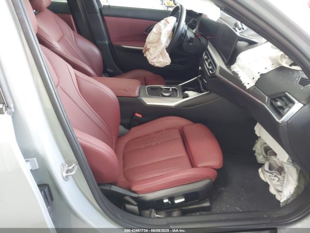 2023 BMW 330I 3MW69FF01P8D33427 Photo 4