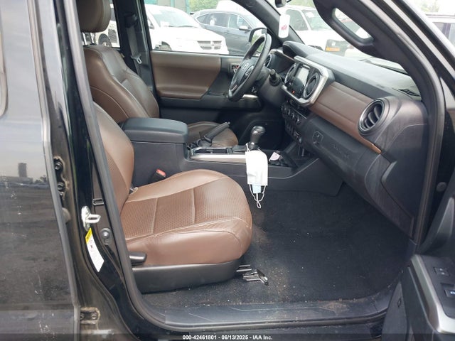 3TMGZ5AN3HM087395 Toyota Tacoma Limited