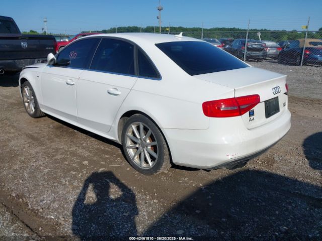 2016 AUDI A4 WAUBFAFL4GN002651 Photo 2