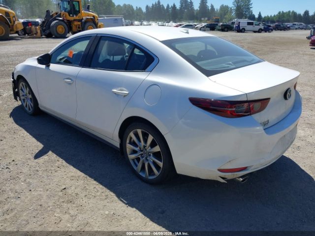 2021 MAZDA MAZDA3 JM1BPBDL6M1340029 Photo 2
