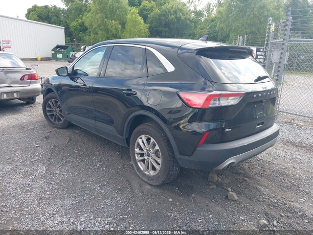 1FMCU9G6XNUB22778 Ford ESCAPE SE