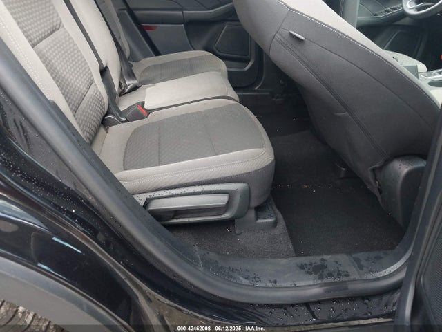 1FMCU9G6XNUB22778 Ford ESCAPE SE