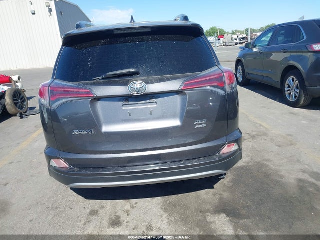 Toyota 2ar-fe 2018 JTMRFREV6JJ206577 Image 16