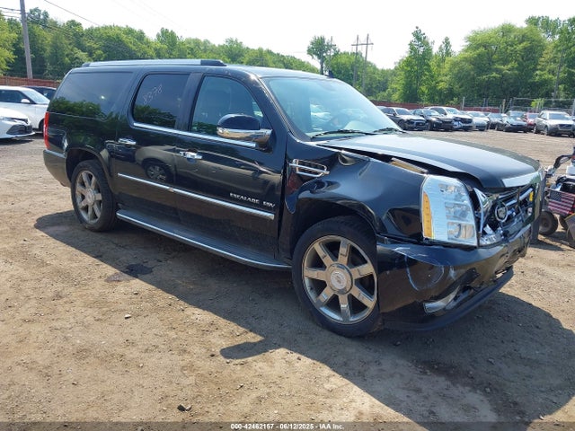 2011 CADILLAC ESCALADE ESV 1GYS4HEFXBR198426 Photo 0