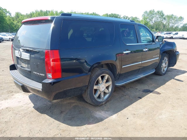 2011 CADILLAC ESCALADE ESV 1GYS4HEFXBR198426 Photo 3