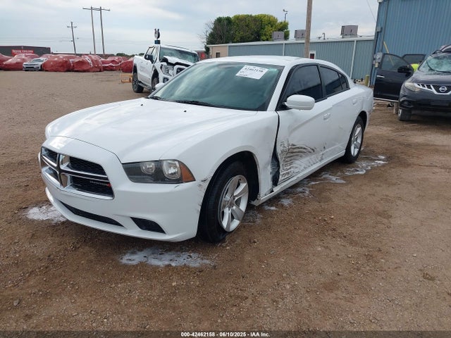 Dodge Charger 2014 2C3CDXBG9EH168134 Image 2