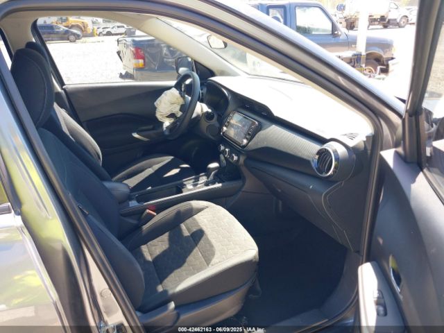 2023 NISSAN KICKS 3N1CP5CV8PL542394 Photo 4