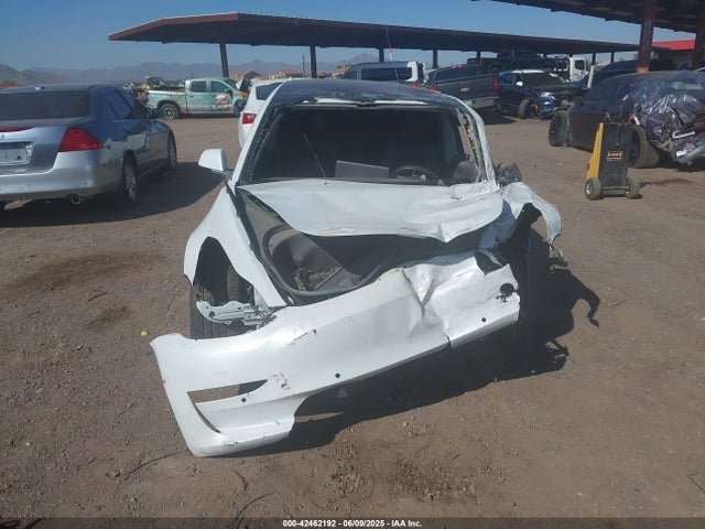 5YJ3E1EA0JF047926 Tesla MODEL 3