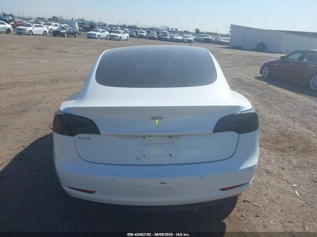 5YJ3E1EA0JF047926 Tesla MODEL 3