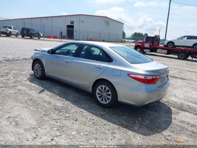 2015 TOYOTA CAMRY 4T1BF1FK4FU097013 Photo 2