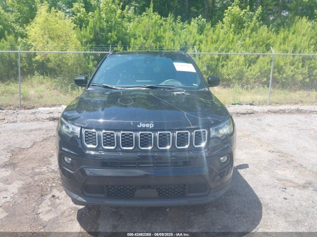 3C4NJDBN3RT110530 Jeep Compass Latitude 4x4