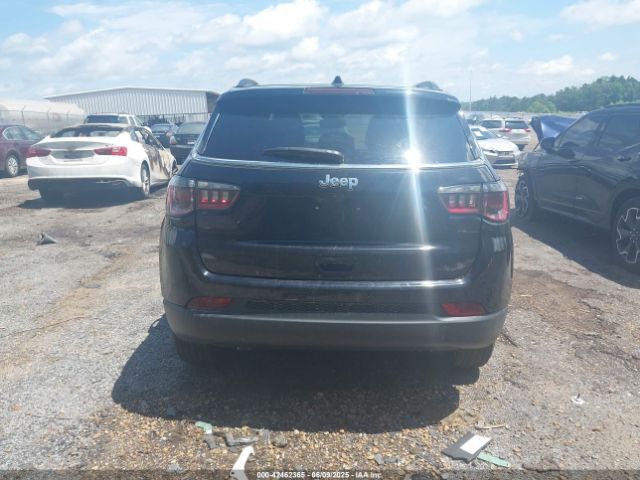 3C4NJDBN3RT110530 Jeep Compass Latitude 4x4