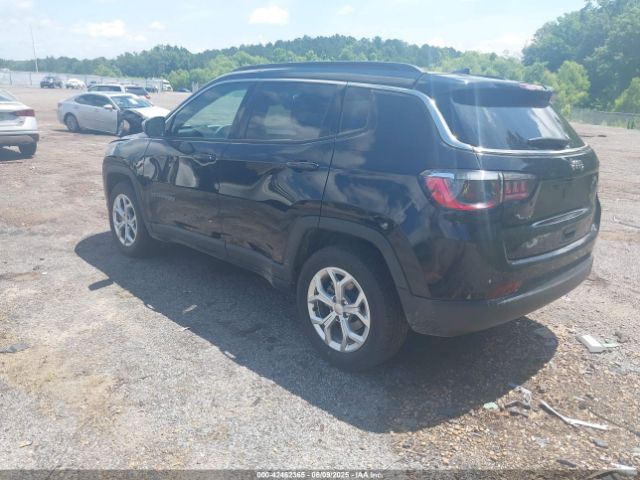 3C4NJDBN3RT110530 Jeep Compass Latitude 4x4