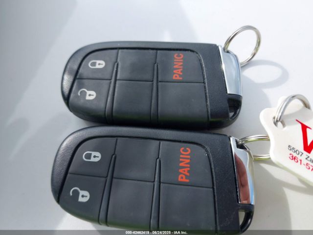 2023 JEEP COMPASS 3C4NJDBN3PT549241 Photo 10