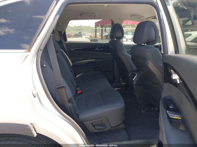 5XYPGDA34GG121404 KIA Sorento 2.4l Lx