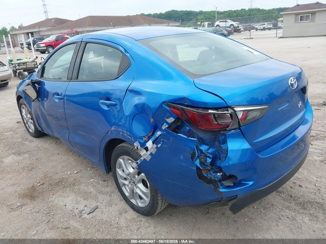 3MYDLBYV6HY177739 Toyota YARIS IA