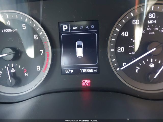 KM8J2CA44JU708646 Hyundai TUCSON SE