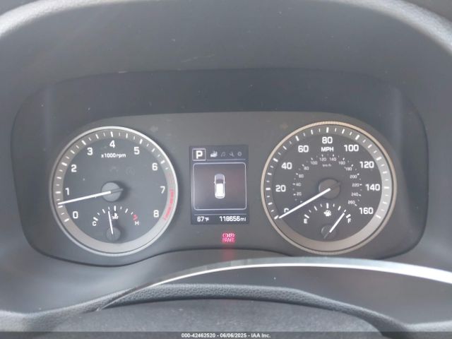 KM8J2CA44JU708646 Hyundai TUCSON SE
