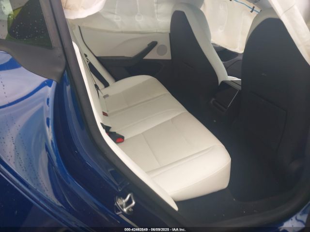 2025 TESLA MODEL 3 5YJ3E1EA5SF972803 Photo 7
