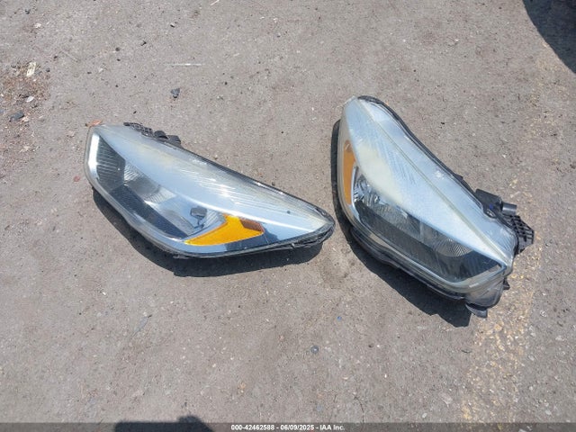 1FMCU0F77HUB29746 Ford 2.5l i-vct