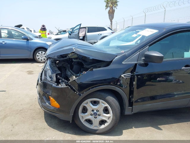 1FMCU0F77HUB29746 Ford 2.5l i-vct
