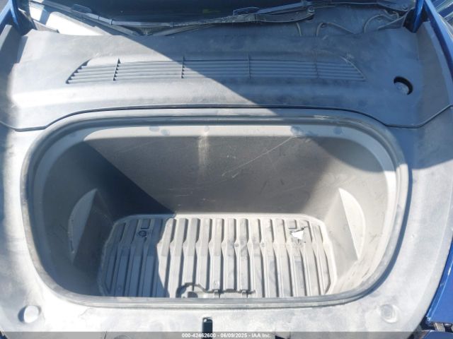 2024 TESLA MODEL Y 7SAYGDED2RF119770 Photo 9