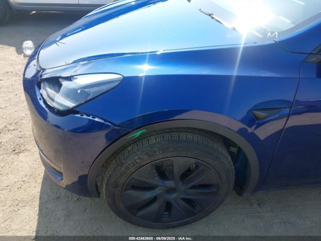2024 TESLA MODEL Y 7SAYGDED2RF119770 Photo 5