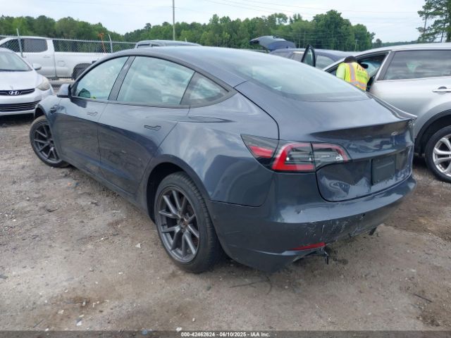 2022 TESLA MODEL 3 5YJ3E1EA9NF108373 Photo 2