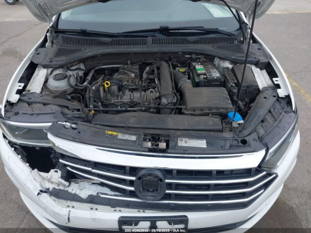 3VWE57BU1KM038656 Volkswagen 1.8 tsi