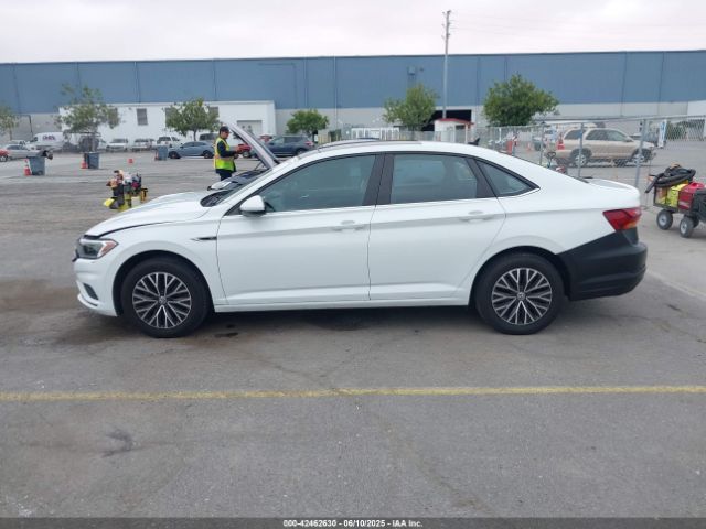 3VWE57BU1KM038656 Volkswagen 1.8 tsi