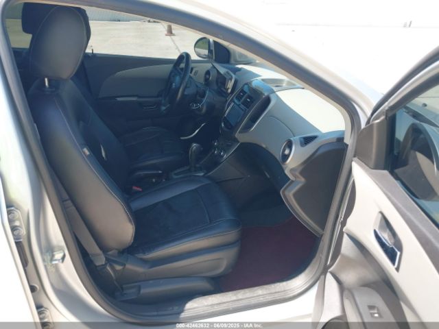 1G1JE6SB7F4107077 Chevrolet LUV