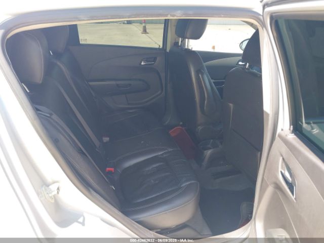 1G1JE6SB7F4107077 Chevrolet LUV