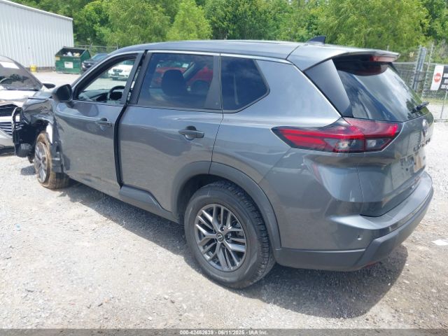 5N1BT3AB7RC694713 Nissan Rogue S Intelligent Awd