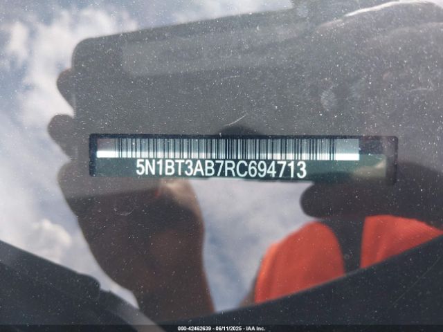 5N1BT3AB7RC694713 Nissan Rogue S Intelligent Awd