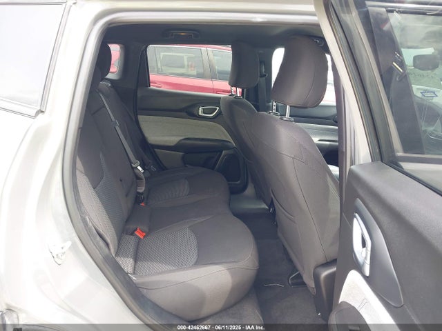 Jeep Compass 2024 3C4NJDAN1RT583022 Image 8