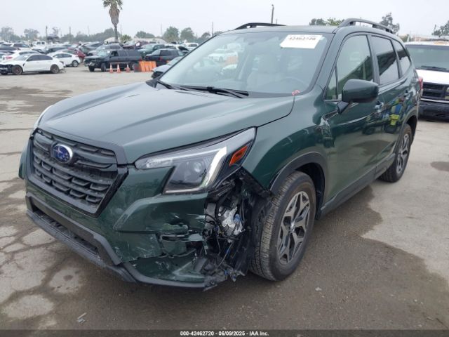 2023 SUBARU FORESTER JF2SKAEC1PH415675 Photo 1