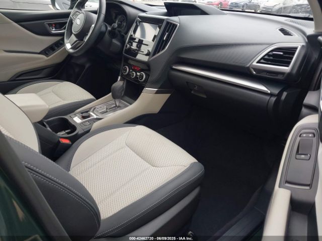 2023 SUBARU FORESTER JF2SKAEC1PH415675 Photo 4
