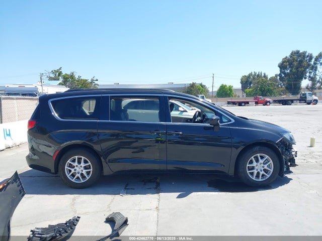 Chrysler Voyager 2020 2C4RC1DG4LR255224 Image 12
