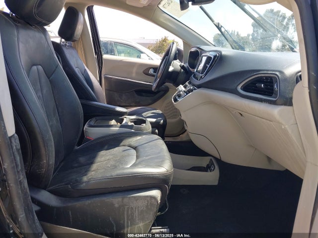 Chrysler Voyager 2020 2C4RC1DG4LR255224 Image 5