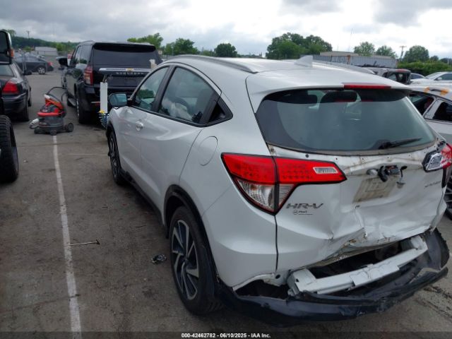2020 HONDA HR-V 3CZRU5H18LM717960 Photo 2