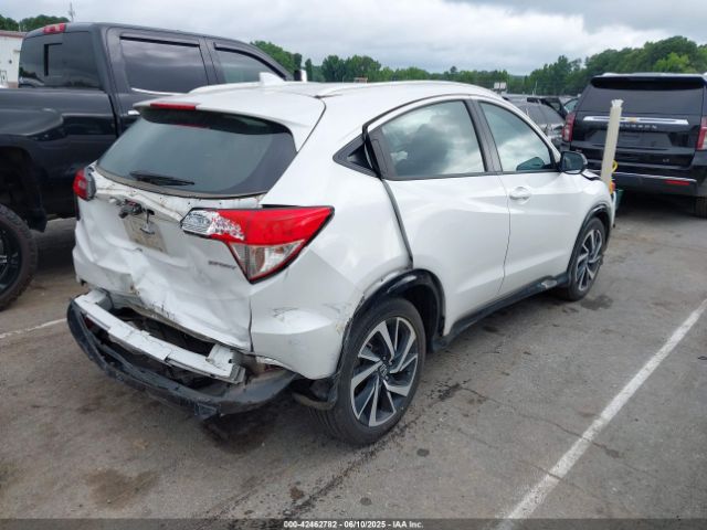 2020 HONDA HR-V 3CZRU5H18LM717960 Photo 3