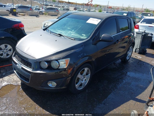 1G1JC6SH3E4132678 Chevrolet Sonic Lt Auto